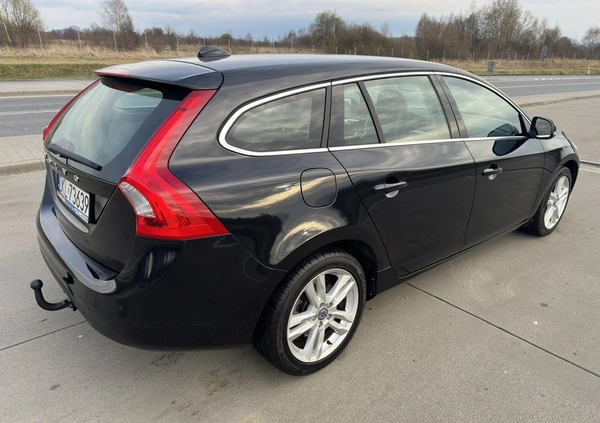 Volvo V60 cena 41000 przebieg: 242000, rok produkcji 2013 z Kłodzko małe 667